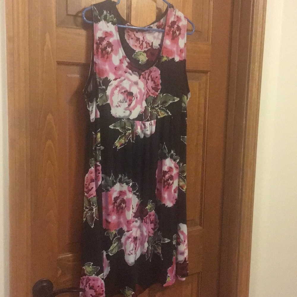 Sleeveless dress